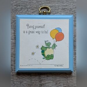 1983 Hallmark 'Be Yourself' Turtle With Balloons Mini Plaque Vintage